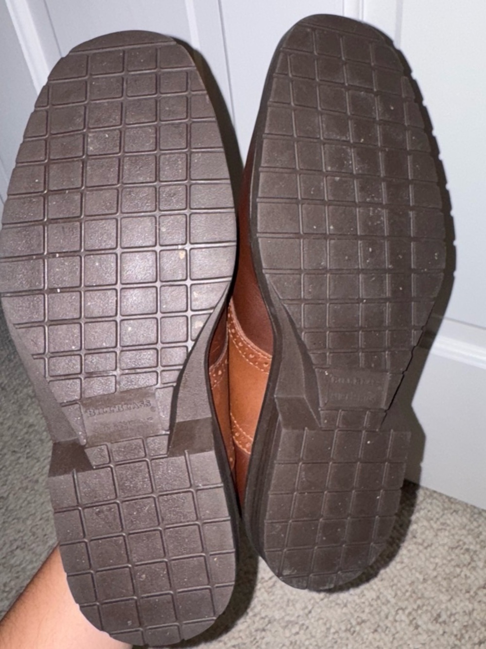 Men's Brown Leather Oxford Dress Shoes - Picture 7 of 7